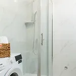 River Of شقة